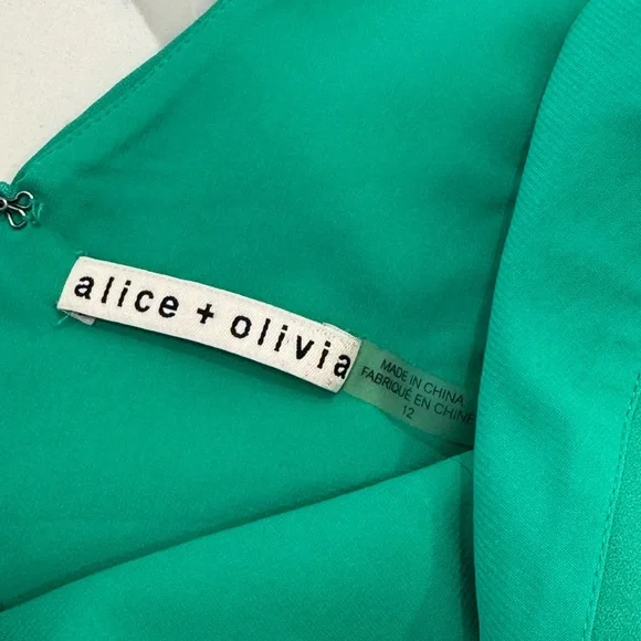 Alice + Olivia Green Flutter Sleeve Crop Tank 12 - Picture 5 of 10